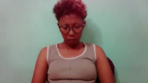 Snapshot of noellah chatting on September 2025 10:39:02 AM noellah online show from September 2025 10:39:02 AM