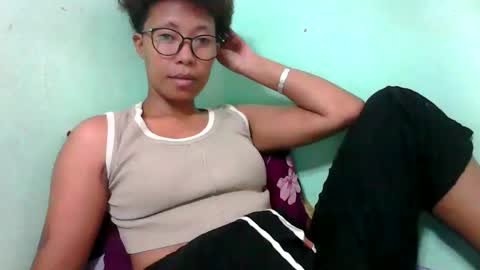 Snapshot of noellah chatting on October 2025 09:30:02 AM noellah online show from October 2025 09:30:02 AM