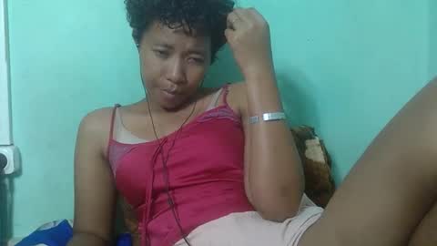 Snapshot of noellah chatting on December 2025 07:53:02 PM noellah online show from December 2025 07:53:02 PM