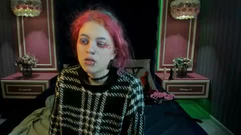 Elly online show from October 2025 10:25:02 PM