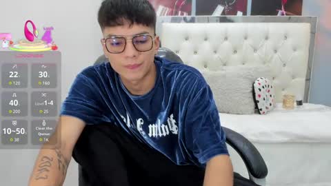 Snapshot of noha_scott chatting on May 2026 10:48:01 PM Noha Scott online show from May 2026 10:48:01 PM