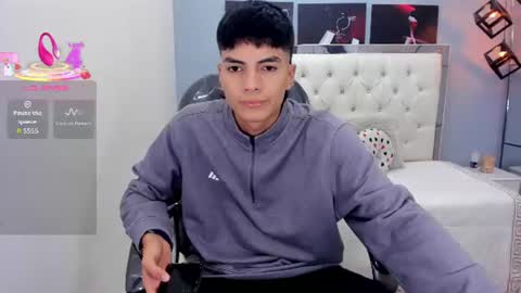 Snapshot of noha_scott chatting on July 2026 11:20:01 PM Noha Scott online show from July 2026 11:20:01 PM