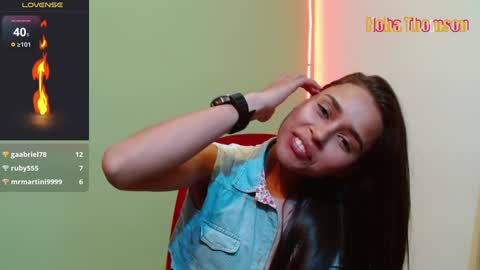 Snapshot of noha_thomson chatting on December 2024 09:58:02 PM Noha Thomson online show from December 2024 09:58:02 PM