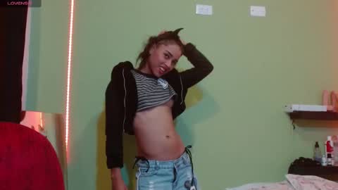 Snapshot of noha_thomson chatting on March 2025 05:14:02 AM Noha Thomson online show from March 2025 05:14:02 AM