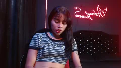 Snapshot of noha_thomson chatting on June 2026 05:14:01 PM Noha Thomson online show from June 2026 05:14:01 PM