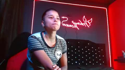 Snapshot of noha_thomson chatting on July 2026 09:56:02 PM Noha Thomson online show from July 2026 09:56:02 PM