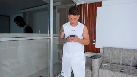 Snapshot of nohabennett7 chatting on April 2026 04:57:02 AM nohabennett7 online show from April 2026 04:57:02 AM