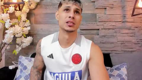 Snapshot of nohanhunter chatting on January 2026 11:36:02 AM nohanhunter online show from January 2026 11:36:02 AM