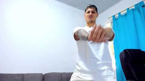 Snapshot of nohanhunter chatting on February 2026 03:45:02 PM nohanhunter online show from February 2026 03:45:02 PM