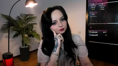 Noirael online show from April 2026 07:07:02 PM