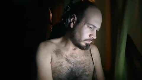 Snapshot of noizemanx chatting on April 2026 05:10:01 AM noizemanx online show from April 2026 05:10:01 AM