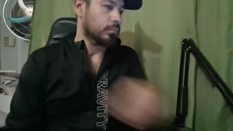 Snapshot of noizemanx chatting on April 2026 04:45:02 AM noizemanx online show from April 2026 04:45:02 AM