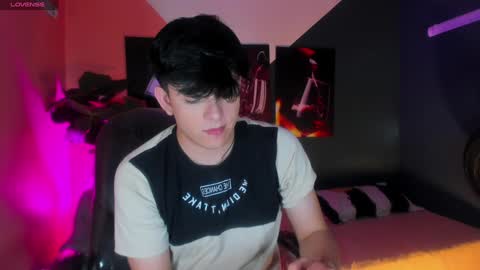 Nolan  online show from December 2024 04:11:01 AM