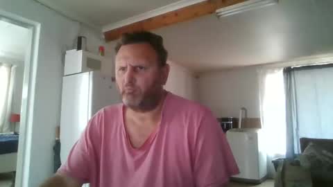 Snapshot of nollie244 chatting on September 2025 10:37:01 AM Nollie online show from September 2025 10:37:01 AM