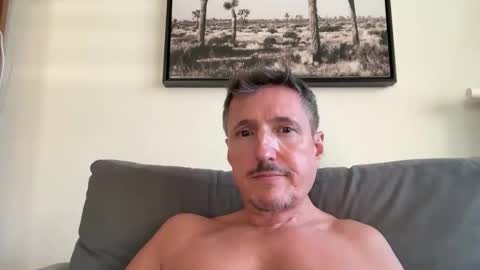 Snapshot of nolo34 chatting on November 2025 03:25:02 PM nolo34 online show from November 2025 03:25:02 PM