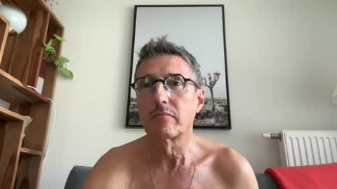 nolo34 online show from July 2026 01:31:01 PM