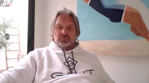 Ralle online show from October 2025 03:18:02 PM