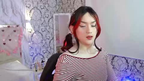 Snapshot of nooah_tay chatting on April 2026 07:01:01 PM nooah_tay online show from April 2026 07:01:01 PM