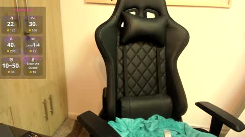 Soy Ash online show from April 2026 01:38:02 PM