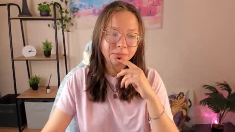 NOORA online show from October 2025 01:24:01 AM