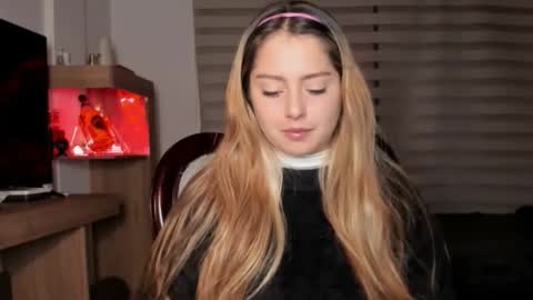 Snapshot of noorthernlightss chatting on October 2025 07:09:02 AM Ara online show from October 2025 07:09:02 AM