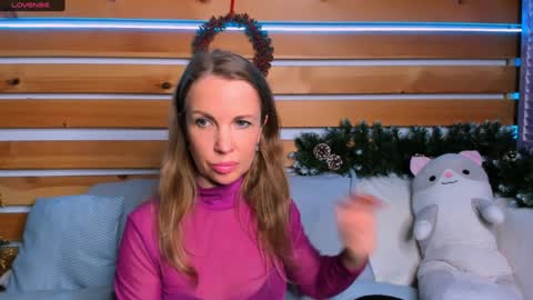 Snapshot of nora_adamss chatting on January 2025 12:54:02 AM Nora online show from January 2025 12:54:02 AM