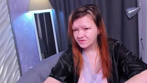 Nora online show from October 2025 10:06:01 AM