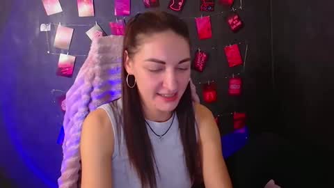 Nora online show from December 2025 11:45:01 PM