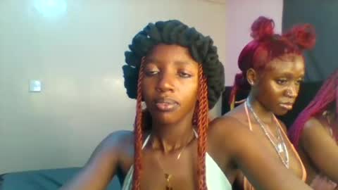 Snapshot of norababy20 chatting on June 2026 04:43:02 AM Norababy20 online show from June 2026 04:43:02 AM