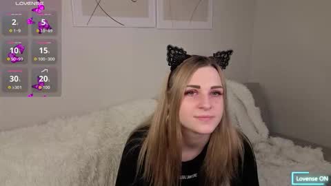 Snapshot of noradunn chatting on March 2026 11:26:02 AM Elina online show from March 2026 11:26:02 AM