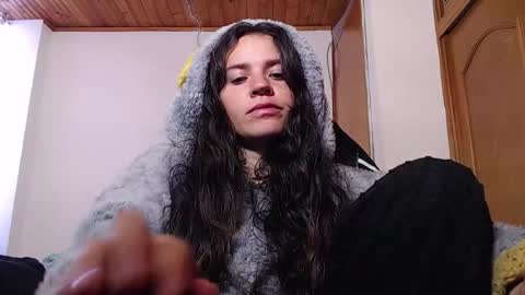 noreen_ online show from February 2026 09:13:01 PM