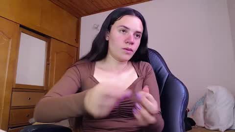 Snapshot of noreen_ chatting on March 2026 07:20:02 PM noreen_ online show from March 2026 07:20:02 PM