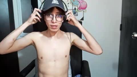 Snapshot of norehg__ chatting on September 2025 08:49:01 AM Norehg online show from September 2025 08:49:01 AM