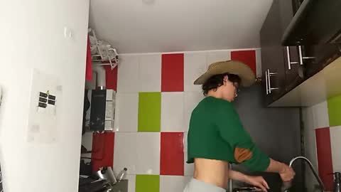 Snapshot of norehg__ chatting on October 2025 09:22:02 AM Norehg online show from October 2025 09:22:02 AM