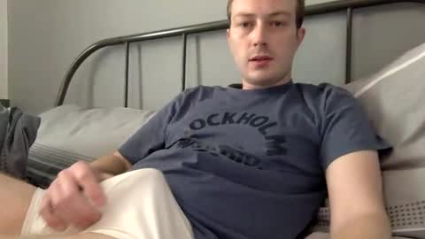 Snapshot of norfolkboy18 chatting on February 2025 09:11:01 AM Ollie online show from February 2025 09:11:01 AM