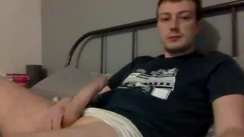 Snapshot of norfolkboy18 chatting on February 2025 09:16:01 AM Ollie online show from February 2025 09:16:01 AM