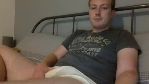 Snapshot of norfolkboy18 chatting on September 2025 07:15:02 PM Ollie online show from September 2025 07:15:02 PM