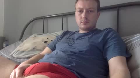 Snapshot of norfolkboy18 chatting on April 2026 10:24:02 AM Ollie online show from April 2026 10:24:02 AM