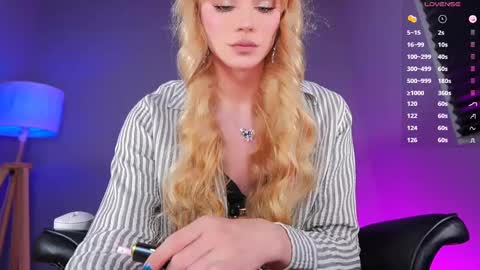 Anna   .   online show from September 2025 04:23:02 PM