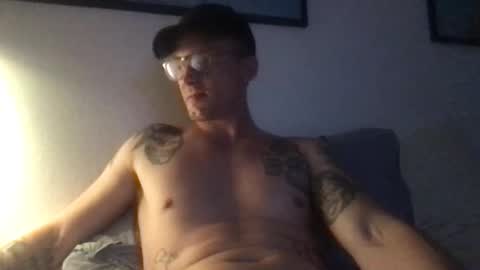 northernv1k1ng online show from December 2025 03:02:02 AM