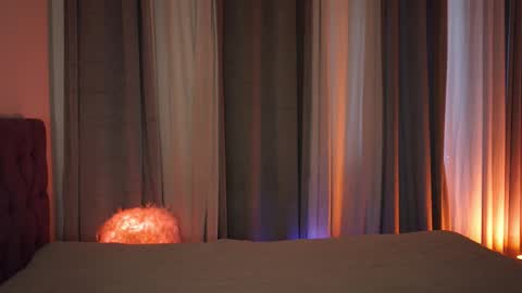 Tina online show from March 2026 04:09:01 PM