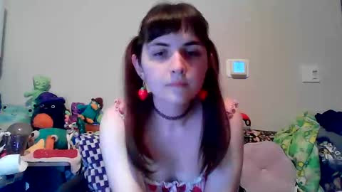 Milk  online show from November 2025 01:07:02 AM