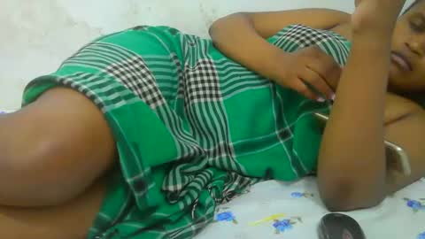 notoy1 online show from November 2025 10:12:01 PM