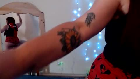 Snapshot of nottooshabbymissgabby chatting on May 2026 08:52:02 AM Just Call me Gabby online show from May 2026 08:52:02 AM