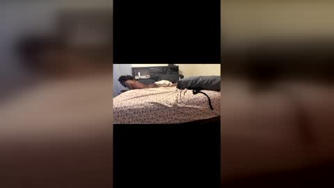 Snapshot of noturaveragemilf chatting on December 2025 10:53:01 AM noturaveragemilf online show from December 2025 10:53:01 AM