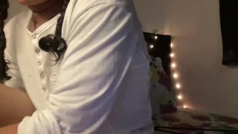 Snapshot of nova21127 chatting on October 2025 12:33:01 PM NOVA online show from October 2025 12:33:01 PM