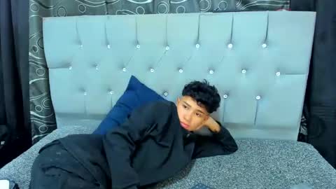 Snapshot of nova_sex1 chatting on December 2024 10:34:01 AM nova online show from December 2024 10:34:01 AM