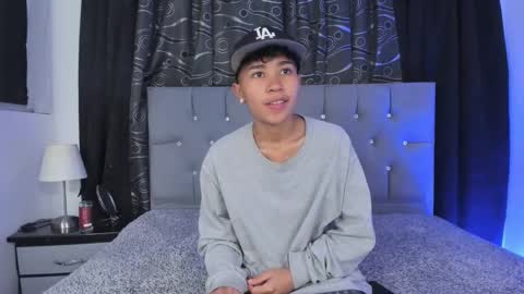 Snapshot of nova_sex1 chatting on February 2025 04:05:01 AM nova online show from February 2025 04:05:01 AM