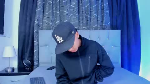 Snapshot of nova_sex1 chatting on March 2025 04:07:02 AM nova online show from March 2025 04:07:02 AM