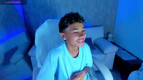 Snapshot of nova_sex1 chatting on October 2025 04:13:02 AM nova online show from October 2025 04:13:02 AM